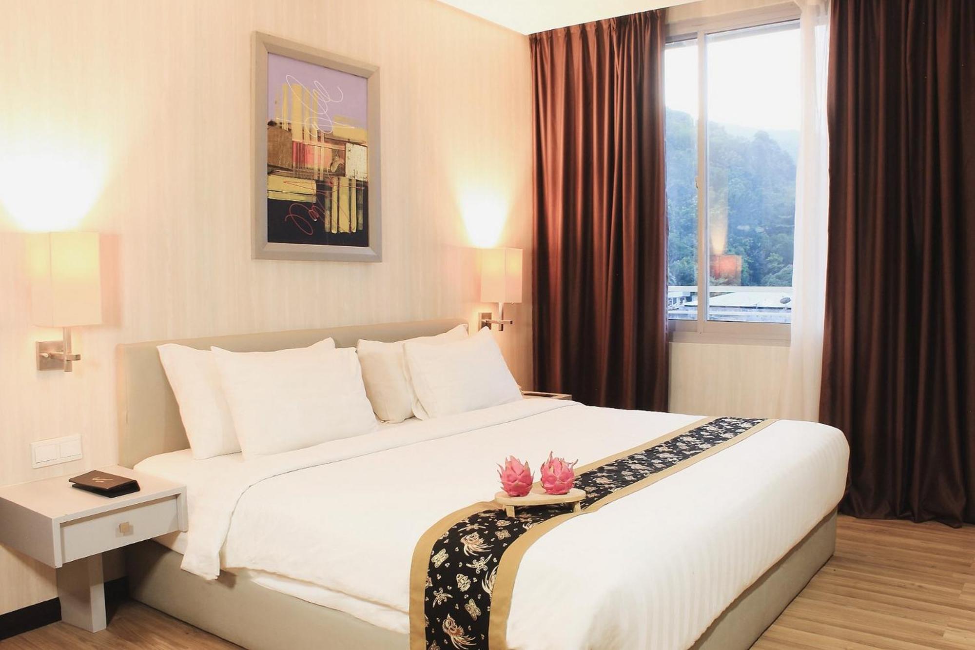 Hotel Swiss-Belexpress Jayapura Exterior foto